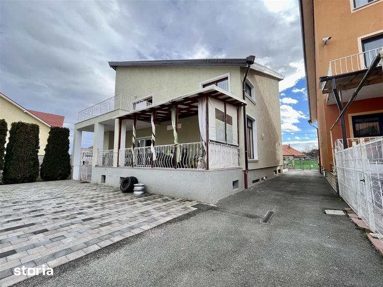 Casă cu Teren 409 Mp în Tilișca