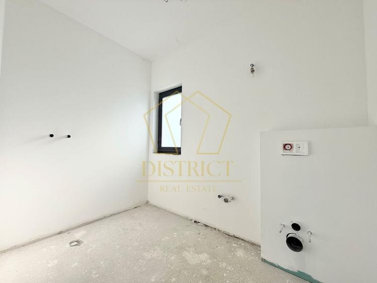 Duplex cu 4 camere cu Canalizare în Chișoda