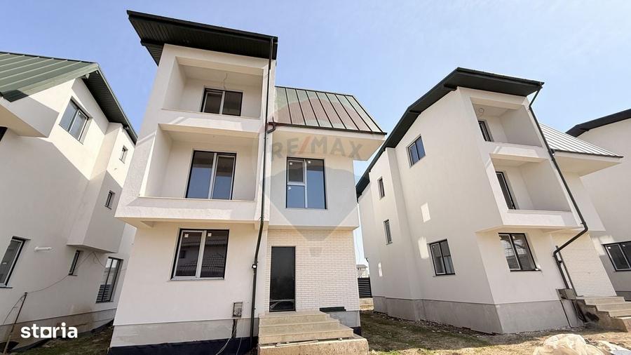 Casă cu 4 camere cu Teren 200 Mp în Dobroești