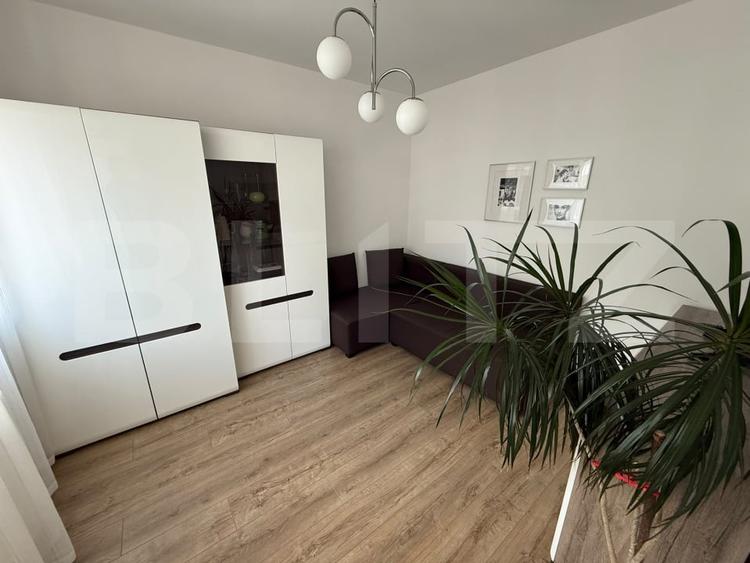 Apartament cu 3 camere decomandat, mobilat în Baciu