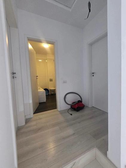 Casă cu 3 camere cu Teren 110 Mp în Dobroești