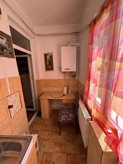 53.500 euro, NEGOCIABIL, 2 camere, 47mp, ZONA CENTRALA - 1