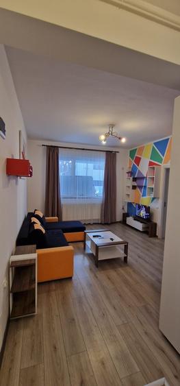 Garsonieră decomandată în Runcu