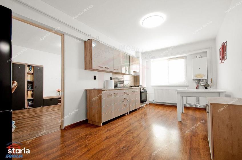 Apartament cu 2 camere decomandat în Calea Galați
