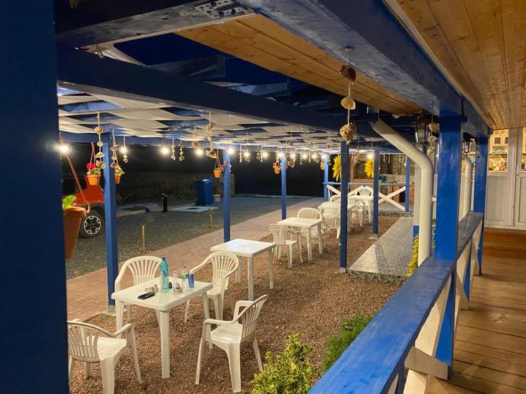 Casă individuală cu 5 camere cu Teren 1790 Mp în Corbu