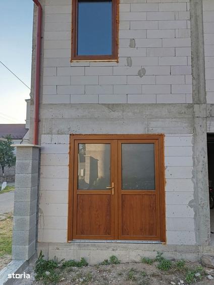 Casă cu 5 camere cu Teren 4200 Mp în Sâncraiu