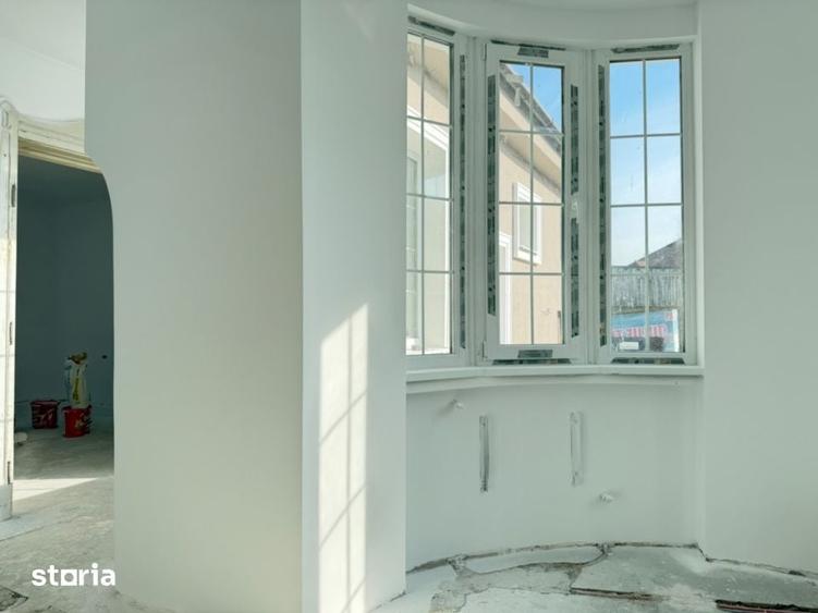 Casă cu 2 camere decomandat cu Teren 1500 Mp în Iosia