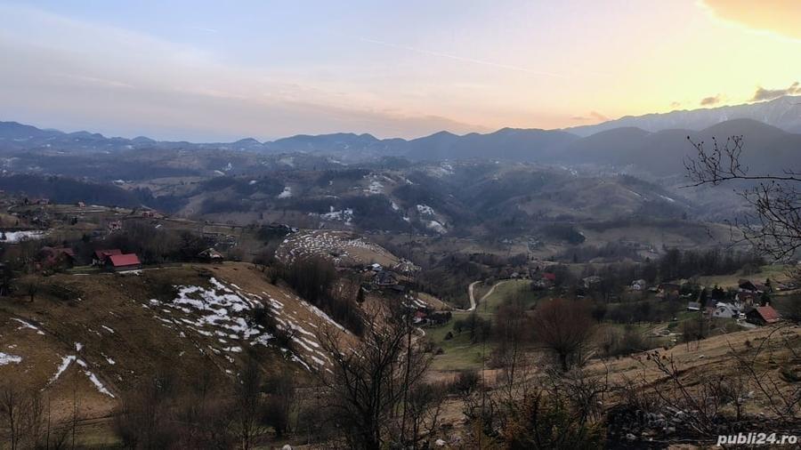 Teren de 7200 mp, în Măgura