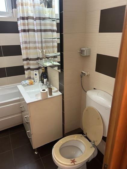 Apartament cu 2 camere decomandat în Precista