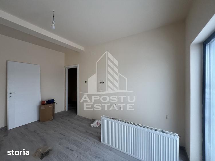 Casă cu 4 camere cu Teren 350 Mp în Moșnița Nouă