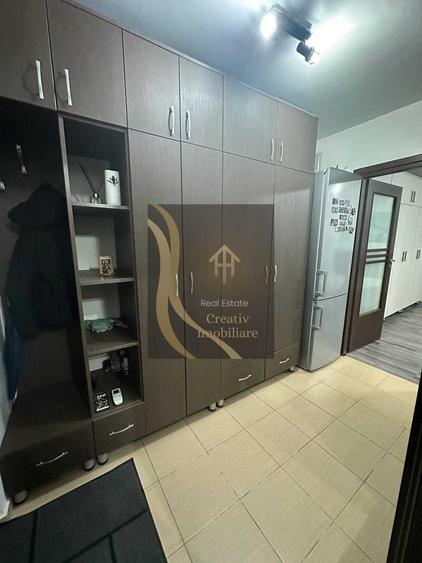 Garsonieră decomandată în Păcii