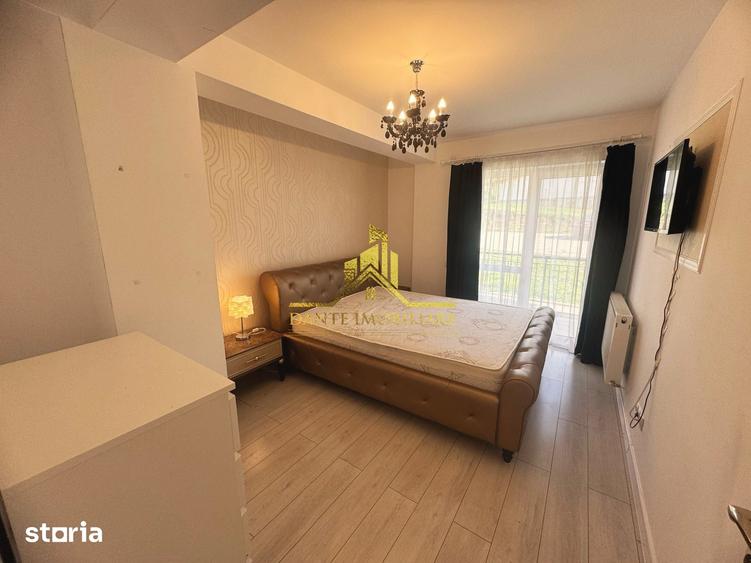 Apartament cu 3 camere semidecomandat, mobilat în Borhanci