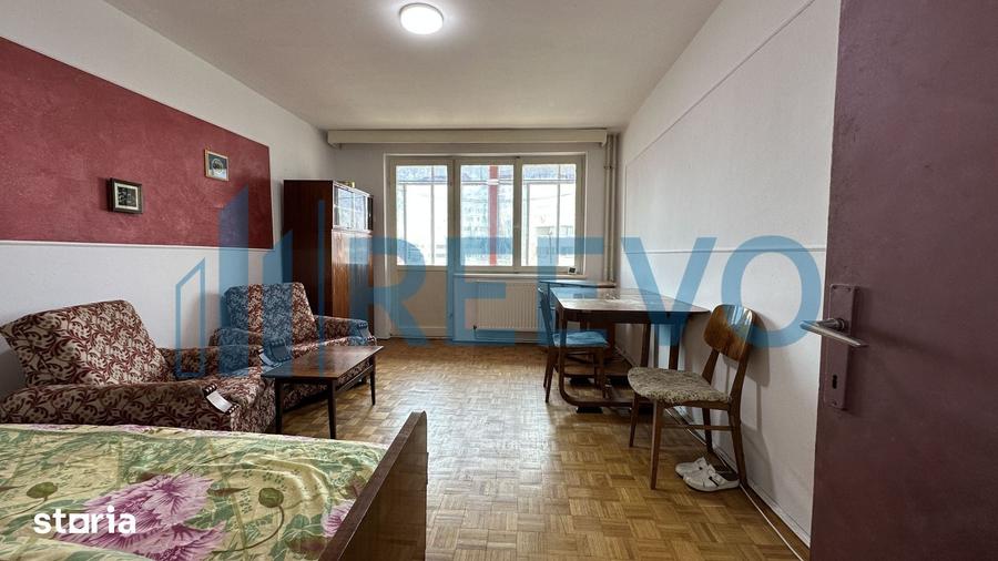 Apartament cu 2 camere decomandat, mobilat în Cornișa