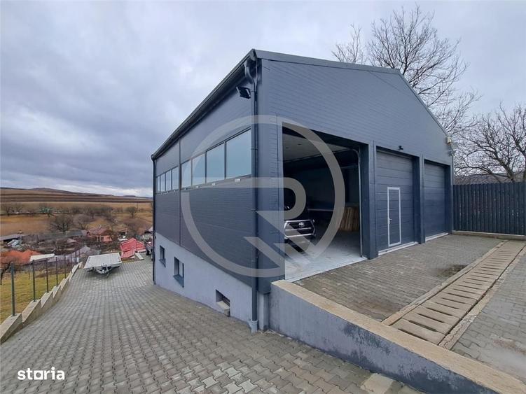 Spațiu comercial, de 110 mp, în Rădaia