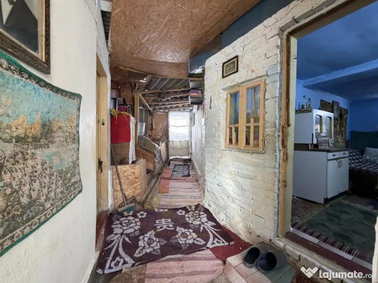 Casă cu 4 camere cu Teren 780 Mp în Priboieni