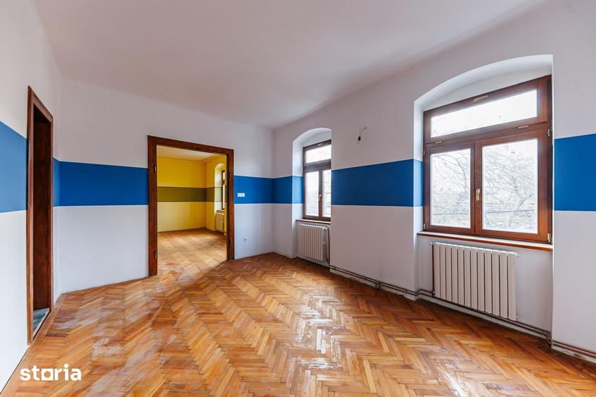 Casă cu Teren 1200 Mp în Șagului