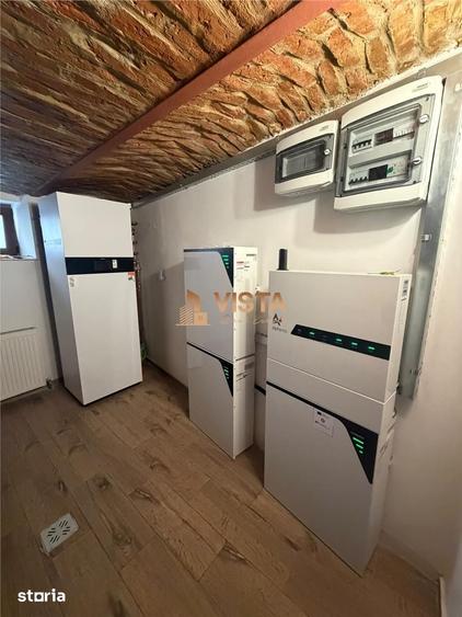 Casă cu Teren 300 Mp în Centrul Civic