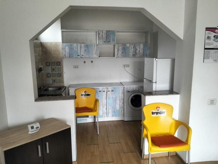 Apartament cu 2 camere decomandat în Dacia