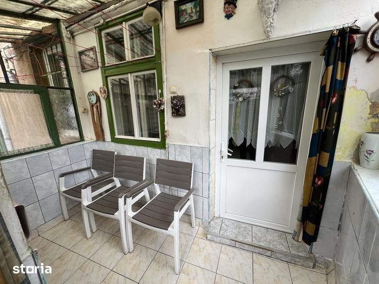 Casă cu 2 camere decomandat cu Teren 103 Mp în Ultracentral