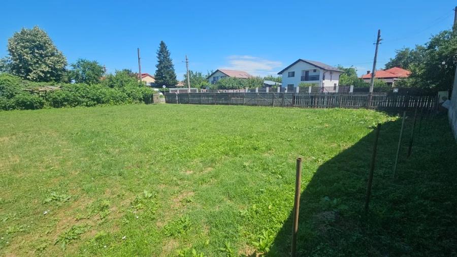 Teren Construcții intravilan de 1312 mp, în Central