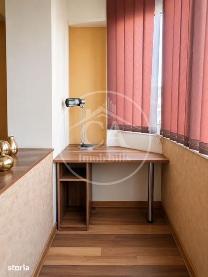 Apartament cu 3 camere decomandat în Orașul Nou