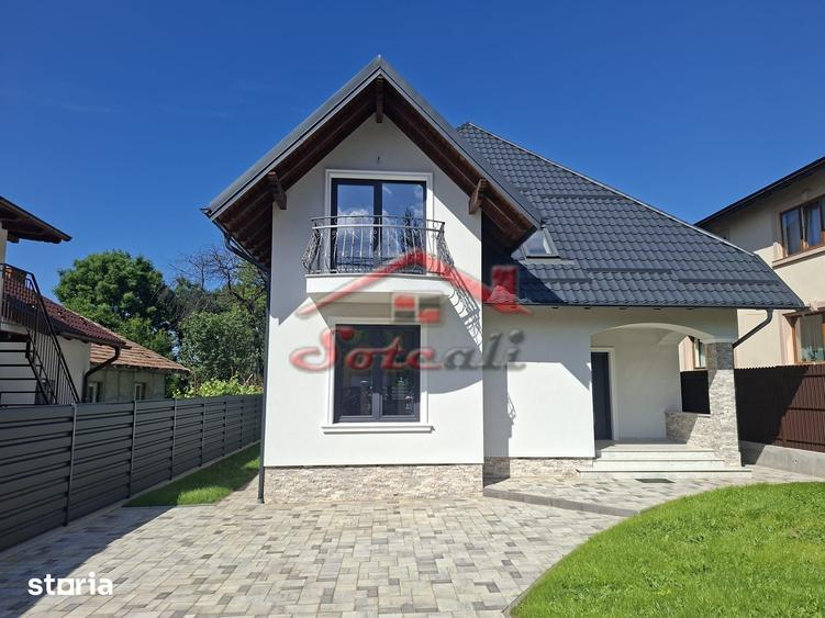 Casă cu 4 camere cu Teren 470 Mp în Cornu