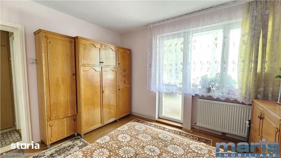 Apartament cu 2 camere semidecomandat, mobilat în Aleea Carpați