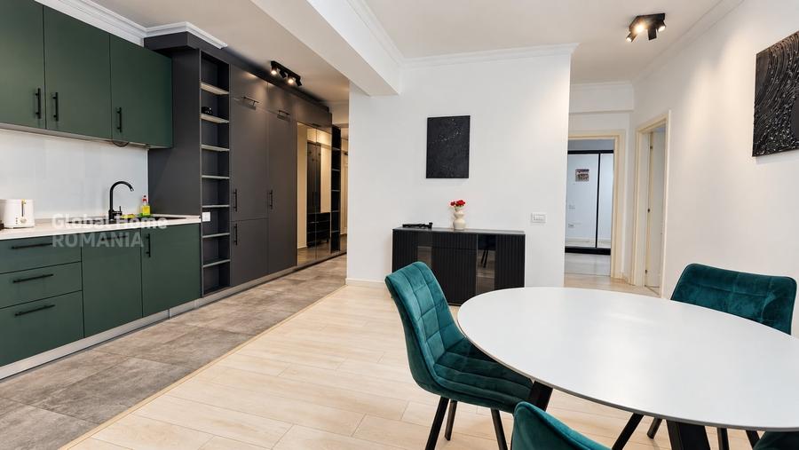 Apartament cu 3 camere decomandat, mobilat în Pipera