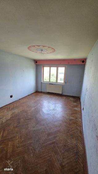 Apartament 3 camere etaj intermediar Drumul Careiului - 2