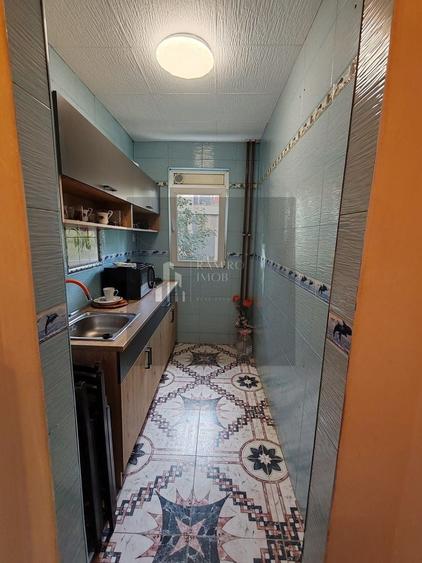 Apartament cu 2 camere semidecomandat în Progresul