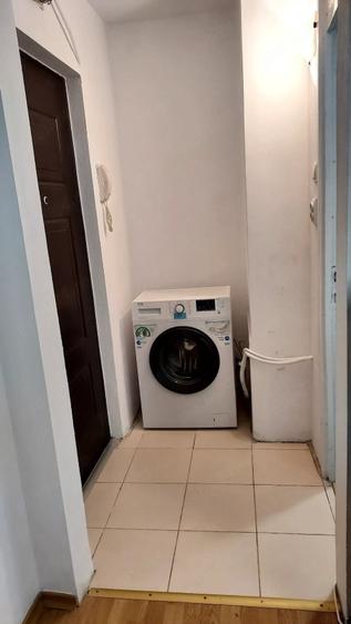 Garsonieră decomandată în Buziașului