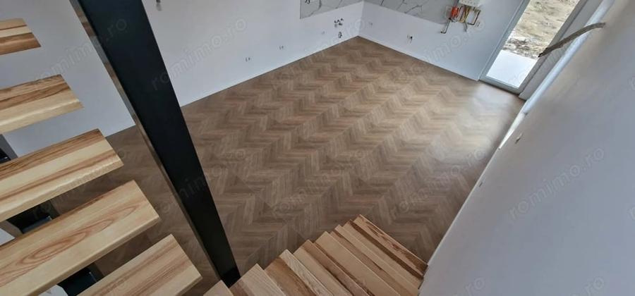 Casă cu 5 camere cu Teren 365 Mp în Covaci