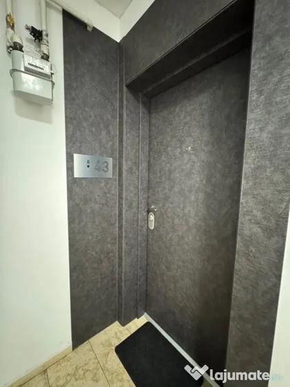Apartament cu 2 camere decomandat în Păcii