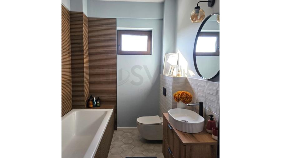 Apartament cu 3 camere decomandat, mobilat în Dămăroaia