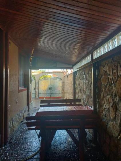 Casă cu 5 camere cu Canalizare în Apollo