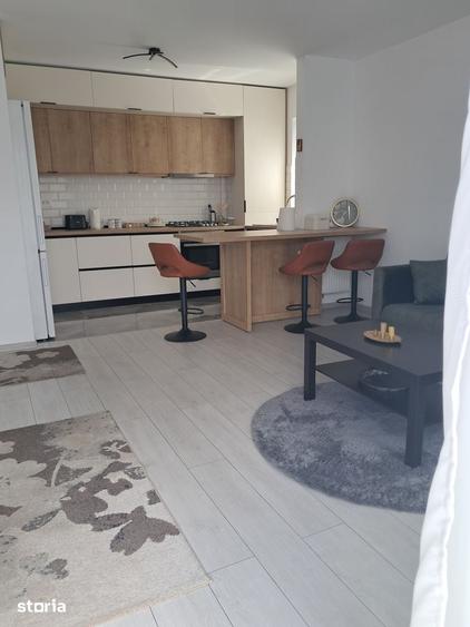 Apartament cu 2 camere în Tractorul