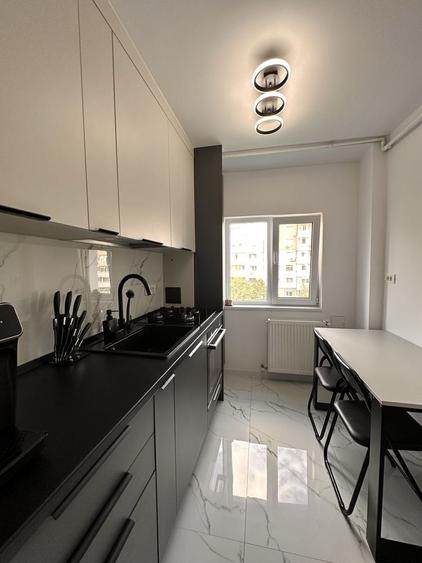 Apartament cu 2 camere semidecomandat în Sud