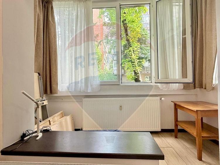 Apartament cu 2 camere semidecomandat, mobilat în Drumul Taberei