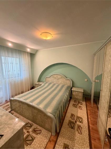 Apartament cu 2 camere decomandat în Mazepa 2