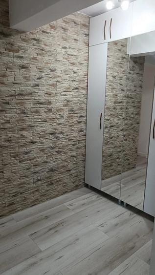 Apartament cu 3 camere decomandat în Ostroveni