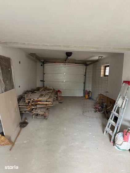 Casă cu 3 camere cu Teren 650 Mp în Central