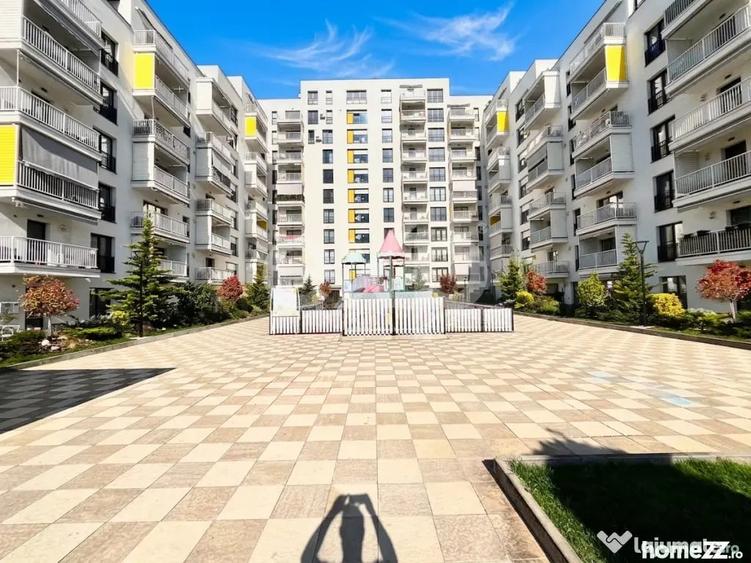 De vanzare apartament 2 camere parcare subterana piscina ext - 1