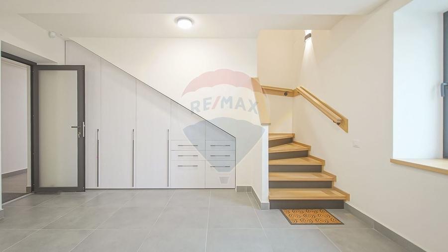 Casă individuală cu 6 camere cu Teren 601 Mp în Centrul Istoric