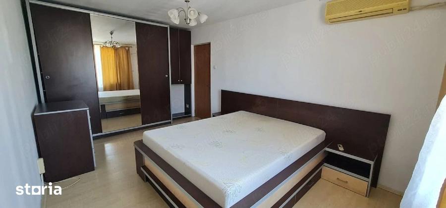 Apartament cu 3 camere semidecomandat în Sălăjan