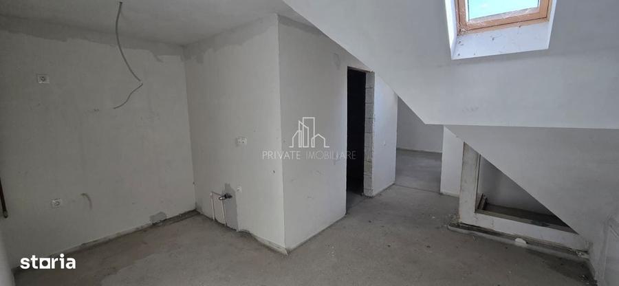 Apartament cu 4 camere în Lefaia