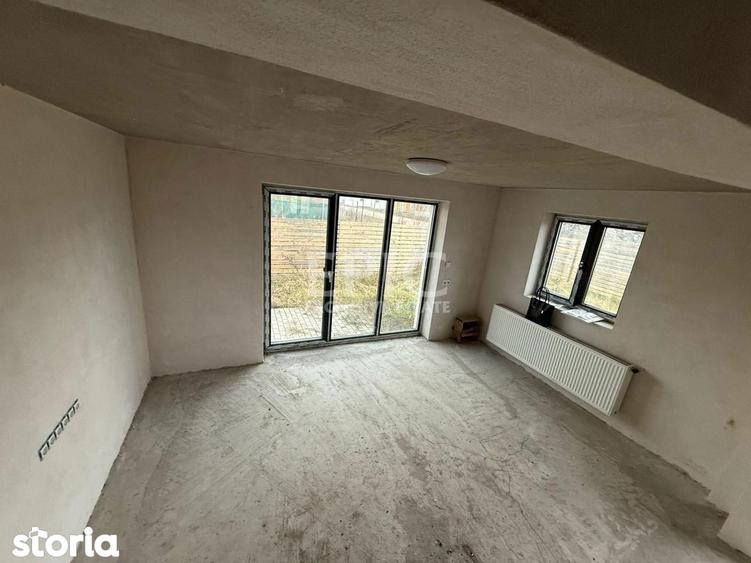 Casă cu 4 camere cu Teren 250 Mp în Sântana de Mureș