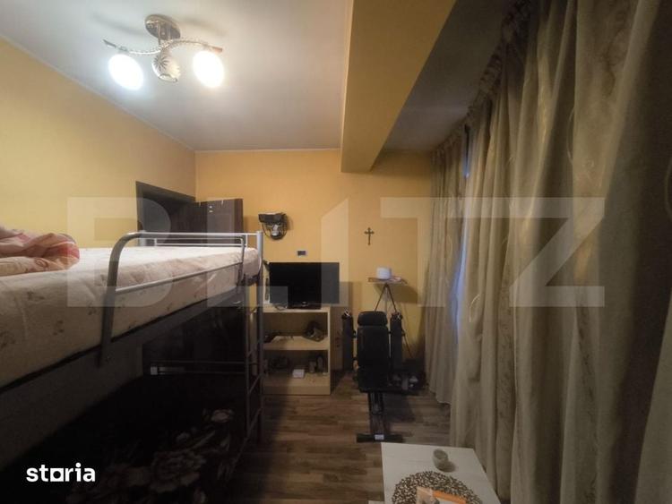 Casă cu 4 camere cu Teren 1300 Mp în Pielești