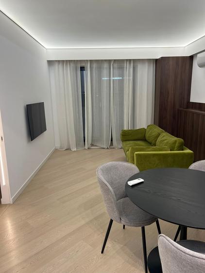 Apartament cu 2 camere decomandat în Pipera