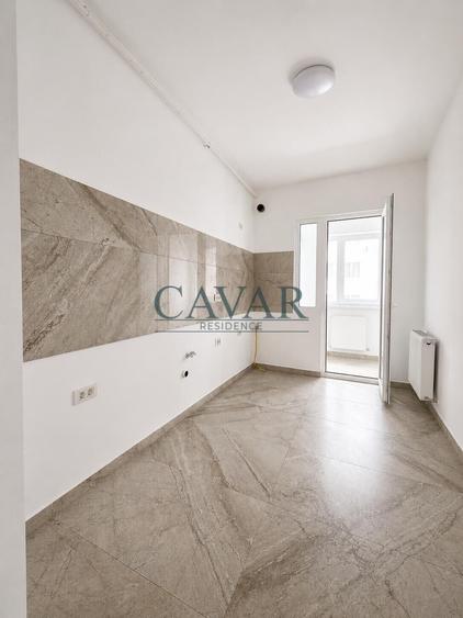 Apartament cu 3 camere semidecomandat în Brâncoveanu
