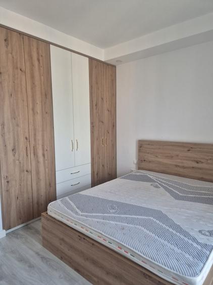 Apartament cu 2 camere decomandat în Crețuleasca